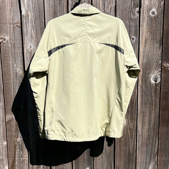 Patagonia green windbreaker jacket size large - Picture 9 of 16